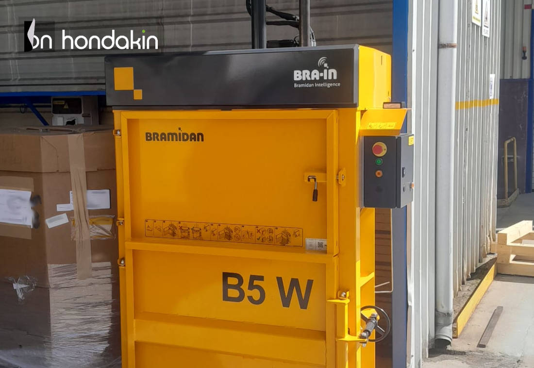 Compactadora vertical Bramidan B5 W